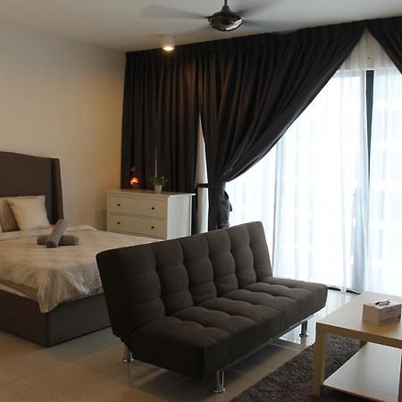 Studio Room Next To Sccc At Trefoil Setia Alam For 2-4 Pax Luaran gambar