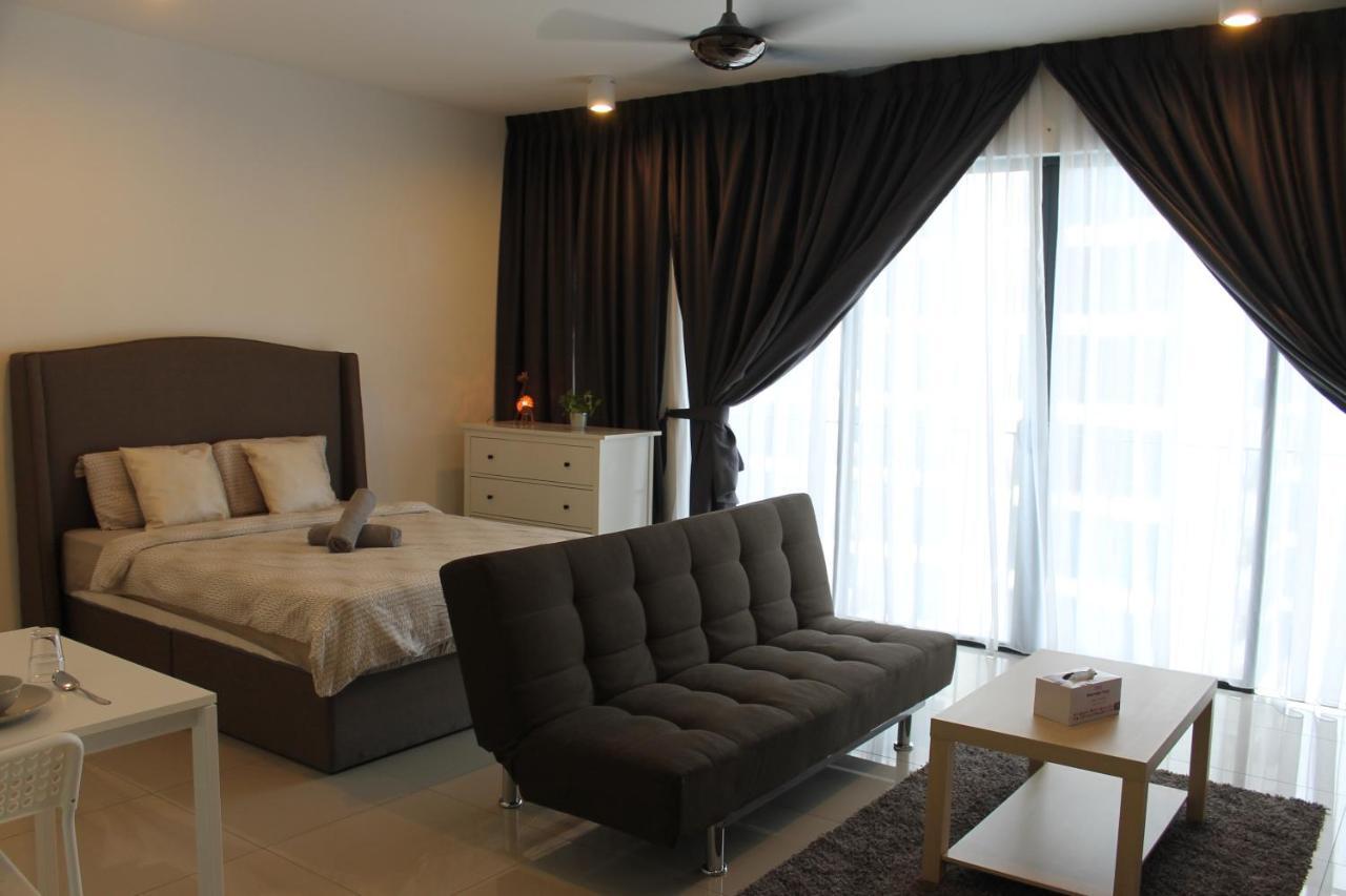 Studio Room Next To Sccc At Trefoil Setia Alam For 2-4 Pax Luaran gambar